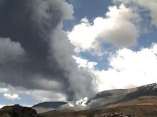 Φωτογραφία για Εξερράγη ηφαίστειο στη Νέα Ζηλανδία