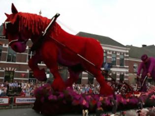 Φωτογραφία για Bloemencorso: παρέλαση λουλουδιών στην Ολλανδία