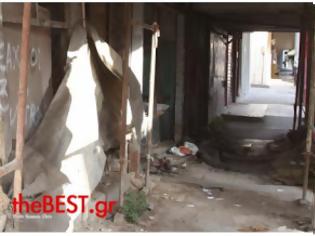 Φωτογραφία για Πάτρα: Γκρεμίζονται μόνα τους – Κίνδυνος στην Άνω Πόλη από παλιά κτίσματα