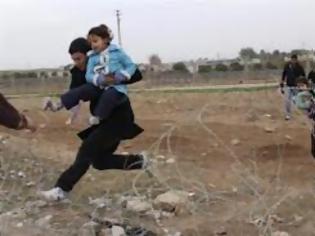 Φωτογραφία για Συρία: Σφοδρές μάχες  μεταξύ ισλαμιστών και Κούρδων μαχητών στο Ρας Αλ-Αιν (Σερεκανιγιέ)