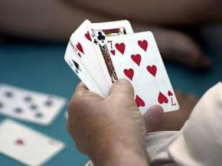 Φωτογραφία για Δεκαεφτά άτομα συνελήφθησαν επ’ αυτοφώρω να παίζουν πόκερ στη Λάρνακα