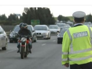 Φωτογραφία για Επιτέθηκε σε αστυνομικούς που τον σταμάτησαν για αλκοτέστ. Τους έβρισε και η γυναίκα του