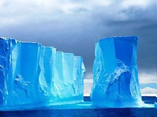 Φωτογραφία για Παγόβουνο στο μέγεθος της Νέας Υόρκης αποσπάται από την Ανταρκτική