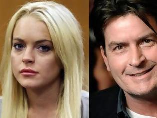 Φωτογραφία για Ο Charlie Sheen «ξελάσπωσε» την Lindsay Lohan