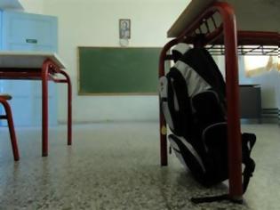 Φωτογραφία για Ηράκλειο: Τραυματισμοί και ξύλο σε σχολείο για τη Χρυσή Αυγή - Έλληνες μαθητές εναντίον Αλβανών!