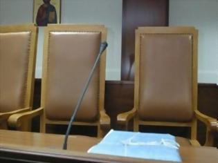 Φωτογραφία για Μαζικές αγωγές στο Μισθοδικείο από τους δικαστές