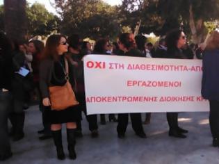 Φωτογραφία για Κρήτη: Ελεύθεροι με χειροκροτήματα οι τρεις απεργοί