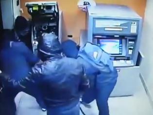 Φωτογραφία για Ληστεία ρεκόρ..Άνοιξαν ATM σε μόλις 60 δευτερόλεπτα