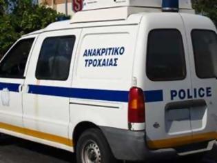 Φωτογραφία για ΤΩΡΑ- Πρέβεζα: Νταλίκα έπεσε από την γέφυρα στον Μεσσοπόταμο