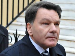 Φωτογραφία για Εκλεψαν το πορτοφόλι του Κούγια που είχε 7.000 ευρώ