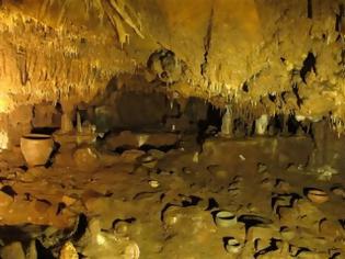 Φωτογραφία για Nεολιθικό σπήλαιο του Διρού «ίσως ενέπνευσε το μύθο του Άδη»