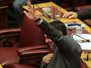 Φωτογραφία για Ο Τσίπρας ψήφισε όχι και όλη η Βουλή ξέσπασε σε γέλια!