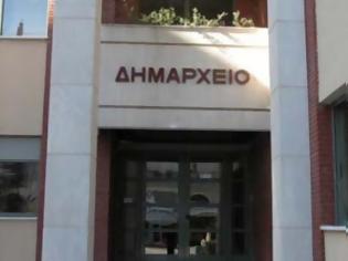 Φωτογραφία για Πήγε στα Τρίκαλα 81χρονος για να παντρευτεί στο Δημαρχείο