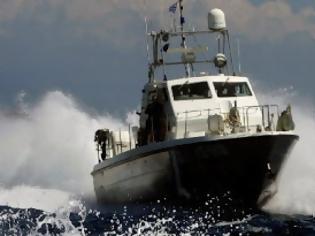 Φωτογραφία για Ηλεία: Αλιευτικό προσάραξε στο Κουνουπέλι