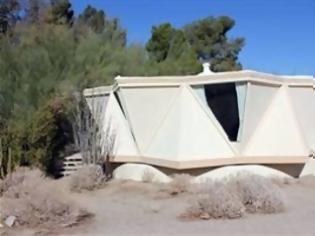 Φωτογραφία για Περιστρεφόμενο σπίτι πωλείται στην California