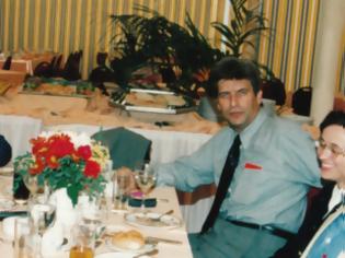 Φωτογραφία για Χωρίς τον αμετανόητο πατέρα του το αντίο στον Έλληνα 007, Βασίλη Ντερτιλή