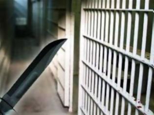 Φωτογραφία για Αλβανοί κρατούμενοι έβγαλαν τα μαχαίρια στις φυλακές Δομοκού