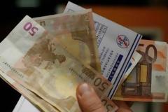 Σύμφωνα με δικαστική απόφαση: 