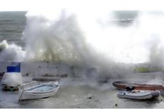 Βγήκε η θάλασσα στη στεριά