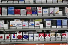 Πρόταση για φόρο σε καπνό και αλκοόλ υπέρ του ΕΟΠΥΥ