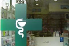 Με λουκέτο απειλούνται 4.000 φαρμακεία