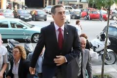 Απογοήτευση στην «ομάδα Παπαγεωργόπουλου» για τη στάση της ΝΔ στη δίκη