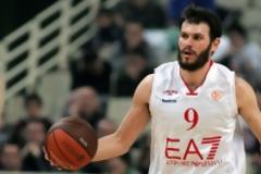 Πάντα στο προσκήνιο του Φώτση