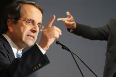 ΒΓΗΚΑΝ ΜΑΧΑΙΡΙΑ ΜΕΤΑΞΥ ΝΔ ΚΑΙ ΣΥΡΙΖΑ