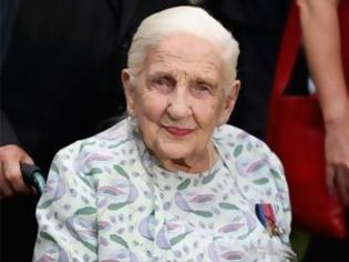 Φωτογραφία για Πέθανε σε ηλικία 103 ετών η μητέρα του Μέρντοκ