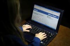 Ένα εκατ. παιδιά θύματα εκφοβισμού στο Facebook!