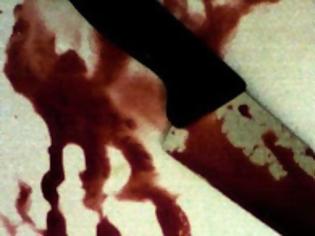 Φωτογραφία για ΤΩΡΑ Φθιώτιδα: Διπλό φονικό στο Μώλο - Νεαρός σε κατάσταση αμόκ μαχαίρωσε τρία άτομα