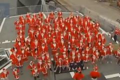 150 Άη Βασίληδες χόρεψαν… Gangnam style [video]