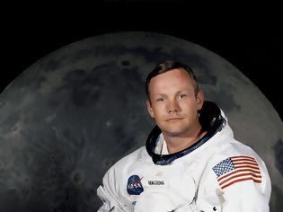 Φωτογραφία για Πεθαίνοντας ο Neil Armstrong  πήρε μαζί τα μυστικά του, Τι είδε στο φεγγάρι.