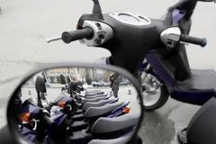 Πάτρα: «Ξέθαψαν» μηχανάκια και ποδήλατα - Στροφή σε πιο φθηνά μέσα μετακίνησης
