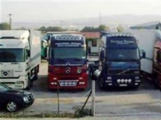 Φωτογραφία για Με απεργία διαρκείας αντιδρούν οι ιδιοκτήτες φορτηγών Δημοσίας Χρήσης