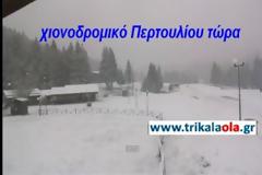 Ισχυρή χιονόπτωση τώρα στα ορεινά των Τρικάλων