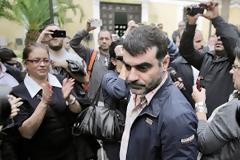 Διάλογος περί… πίστεως Βαξεβάνη με Αρχηγό ΓΕΕΘΑ στο Twitter!