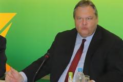 «Η Ελλάδα βρίσκεται σε ναρκοπέδιο, αλλά δεν υπάρχει και καλύτερη λύση»