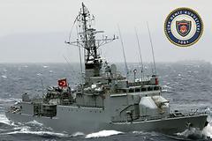 Απίστευτο: Κύκλοι που ενοχλούνται από τη βελτίωση των Ε-Τ σχέσεων, καταγγέλουν τον ειρηνικό διάπλου της τουρκικής κορβέτας στο Σούνιο