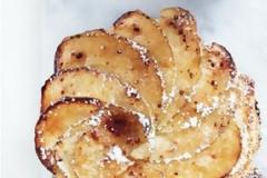 Γρήγορες τάρτες μήλου σε ψωμάκια brioche