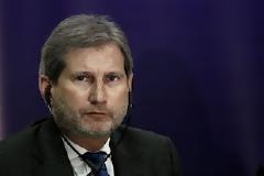 Να μην ανακόψουν οι εκλογές τη δυναμική απορρόφησης του ΕΣΠΑ, τονίζει ο Επίτροπος Χαν