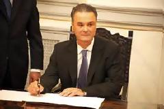 Και ο Σ. Ξυνίδης δεν θα είναι υποψήφιος στις εκλογές
