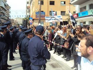 Φωτογραφία για Eξαφανίστηκαν οι πολιτικοί στην Κατερίνη...