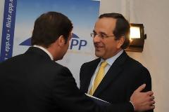 Κοέλιο σε Σαμαρά: Είσαι ο κατάλληλος για πρωθυπουργός