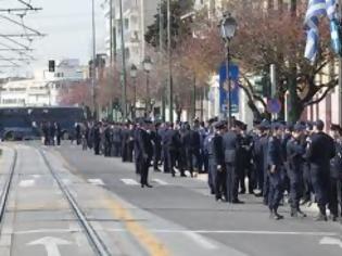 Φωτογραφία για ΑΝΤΑΡΣΥΑ - Τρομοκρατία στις παρελάσεις