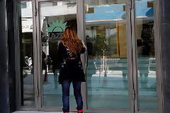 Ξηλώνουν γυµναστήριο και σάουνες για να καλυφθει ο Γιωργος