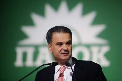 Αποσύρεται από την πολιτική και ο Σωκράτης Ξυνίδης