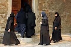 ΟΙ ΚΑΛΟΓΕΡΟΙ ΠΕΙΝΑΝΕ ΟΙ ΚΑΛΟΓΡΙΕΣ ΠΑΧΑΙΝΟΥΝ