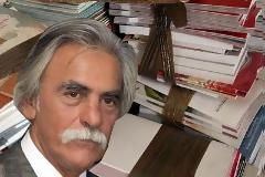 Αθωώθηκε ο Ν. Αγγελάρας για το θέμα των σχολικών βιβλίων