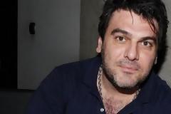 Μιλάει για όλα!